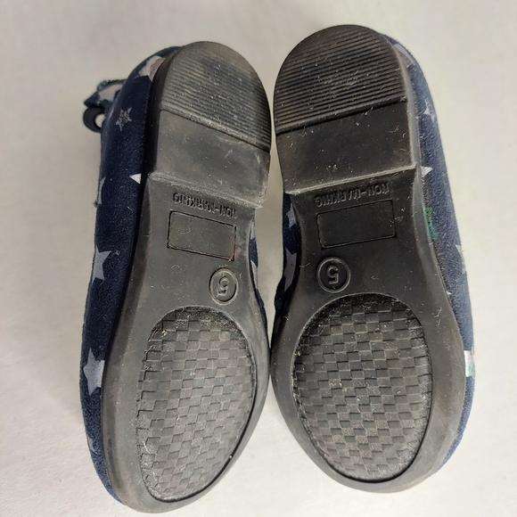 Cat & Jack Girl's Navy Silver Stars Shoes - Picture 9 of 12